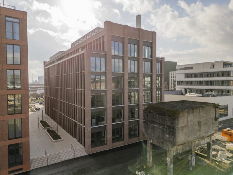 Außenansicht des Bürogebäudes